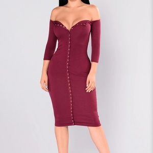 Fashion Nova burgundy bodycon button up dress